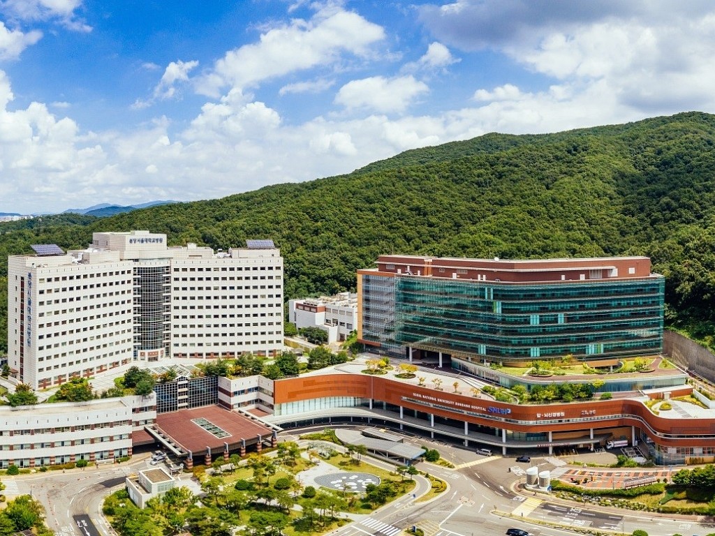 Seoul National University (서울대학교) มหาวิทยาลัยโซล