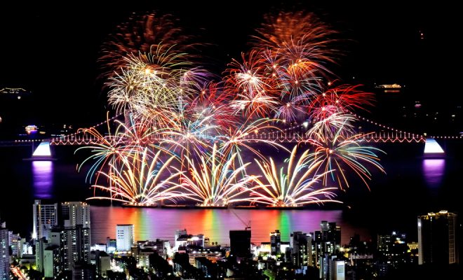 เทศกาลดอกไม้ไฟนานาชาติปูซาน Busan Fireworks Festival (부산 불꽃축제)