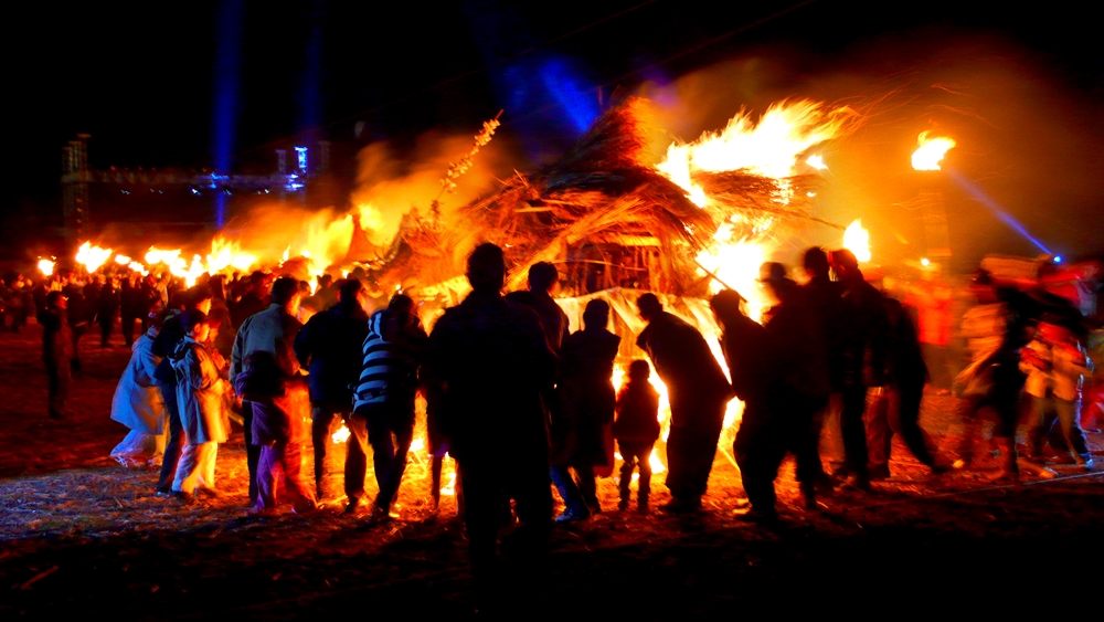 เทศกาลไฟแห่งเชจู Jeju Fire Festival (제주 들불축제)